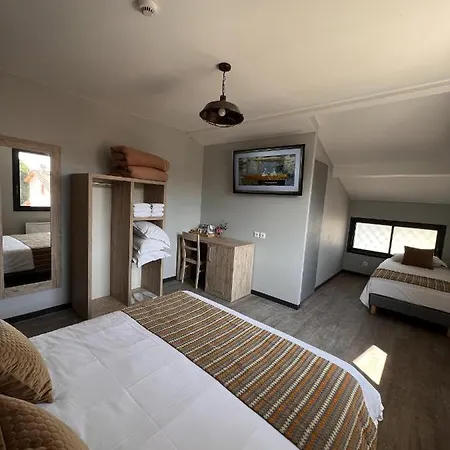La Pinede Hotell